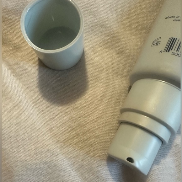 Pipette Overnight Brightening Mask For DarkSpots, DarkCircles, Hyperpigmentation - Picture 3 of 4